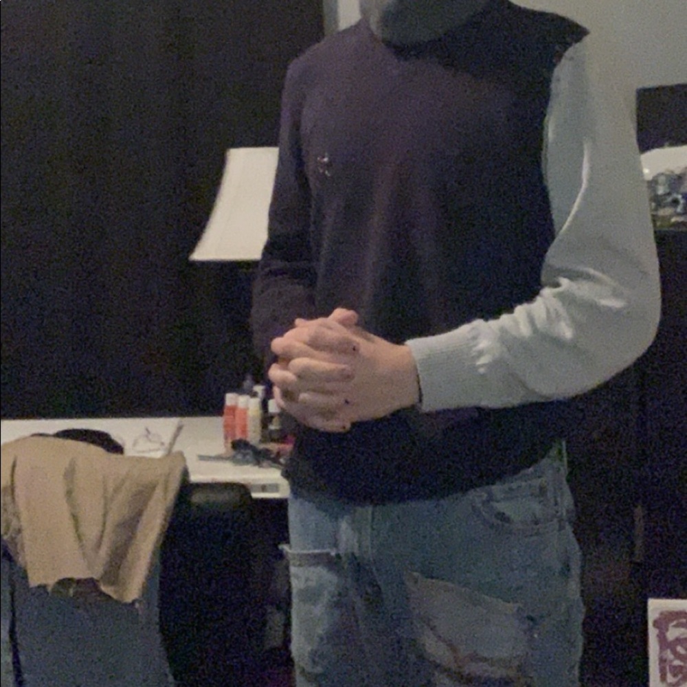 Tommy Hilfiger sweater/ crew neck